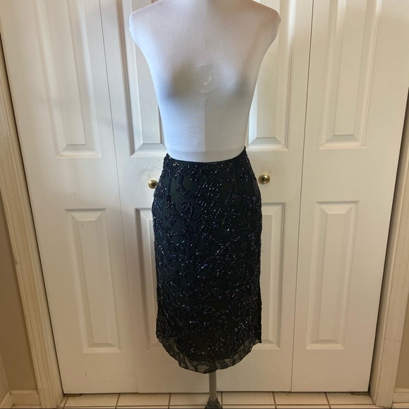 Designer Je Matadi Sean Mehta Beaded Event Skirt - Picture 9 of 12